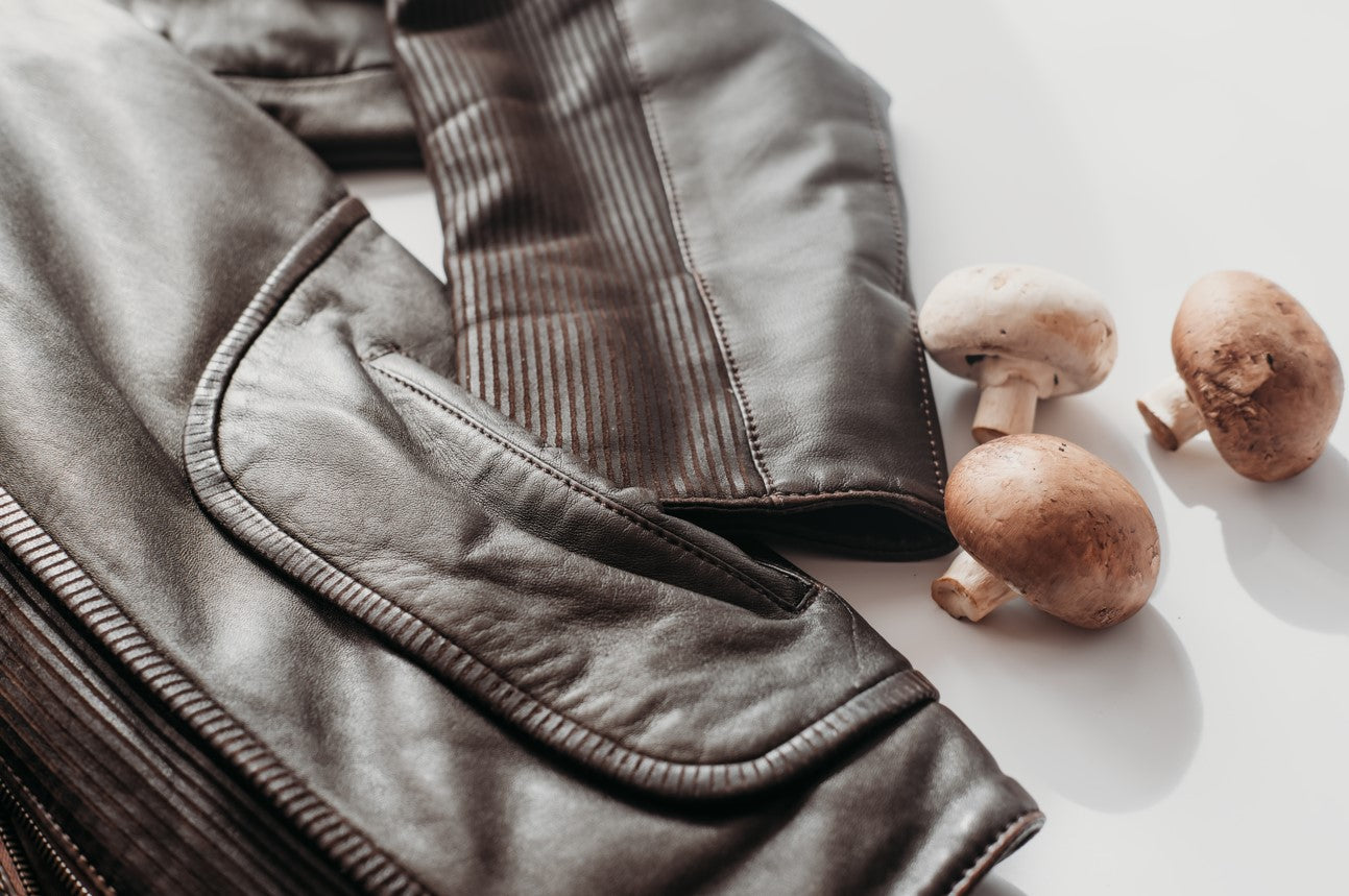How to Clean a Leather Jacket in the USA in 2026: The Ultimate Guide for Modern Care