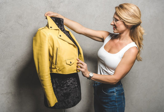 How to Store Leather Jacket in USA in 2025