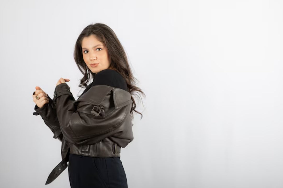 How Do You Get Mold Off of a Leather Jacket in the USA in 2025?