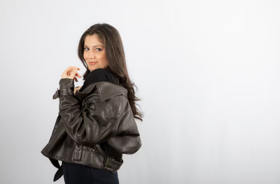 Can a Leather Jacket Keep You Warm? The Truth Behind the Tough Look