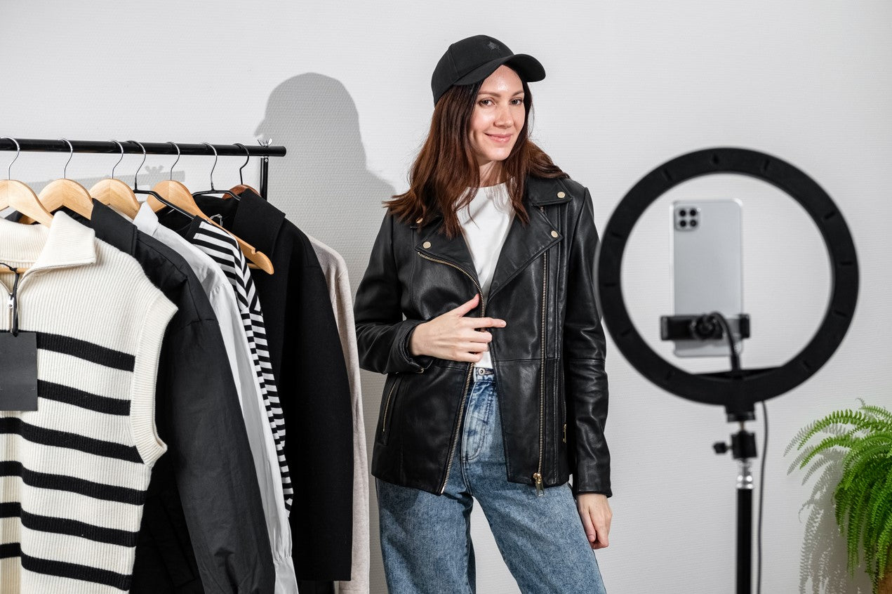 Leather Jacket Fitting Tips in USA in 2025