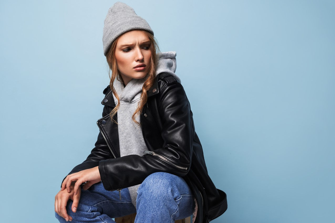 Can You Wear Light Jeans in Winter in USA in 2026? Stylish Tips with Leather Jackets